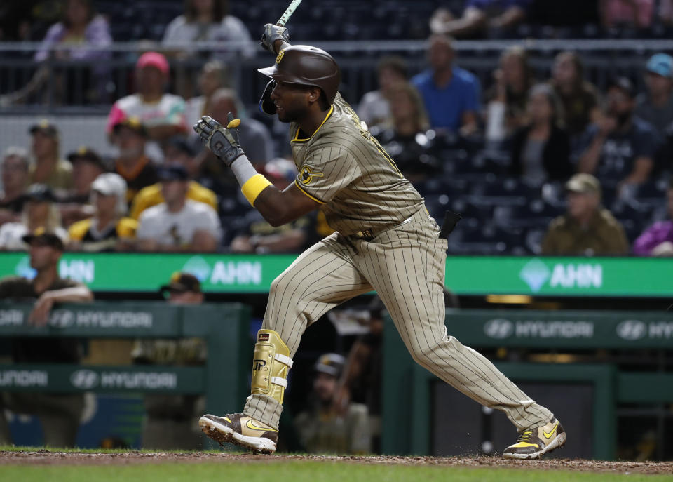 Jurickson Profar membanting helmnya dengan keras setelah terkena bola yang mengenai kaki kanannya pada Rabu malam di PNC Park.