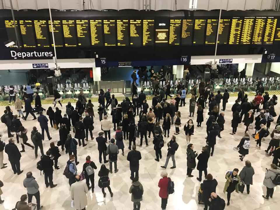 New train timetable changes: UK commuters hit by delays on key London route on start of new summer schedule