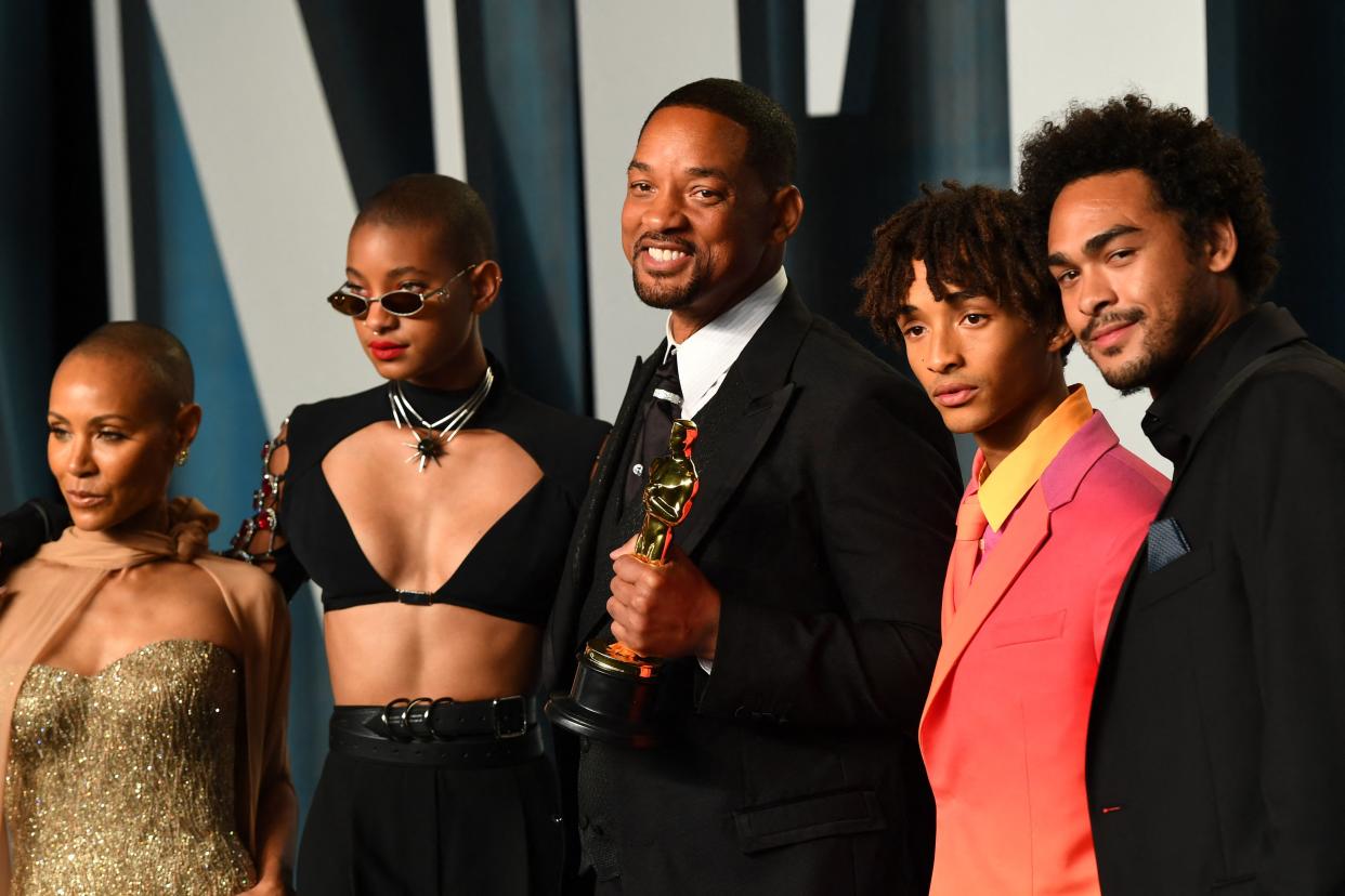 US actor Will Smith, with his award for Best Actor in a Leading Role for 