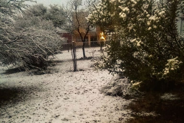 También nevó en otra zona de la provincia de Córdoba como en Villa Cura Brochero en el Valle de Traslasierra