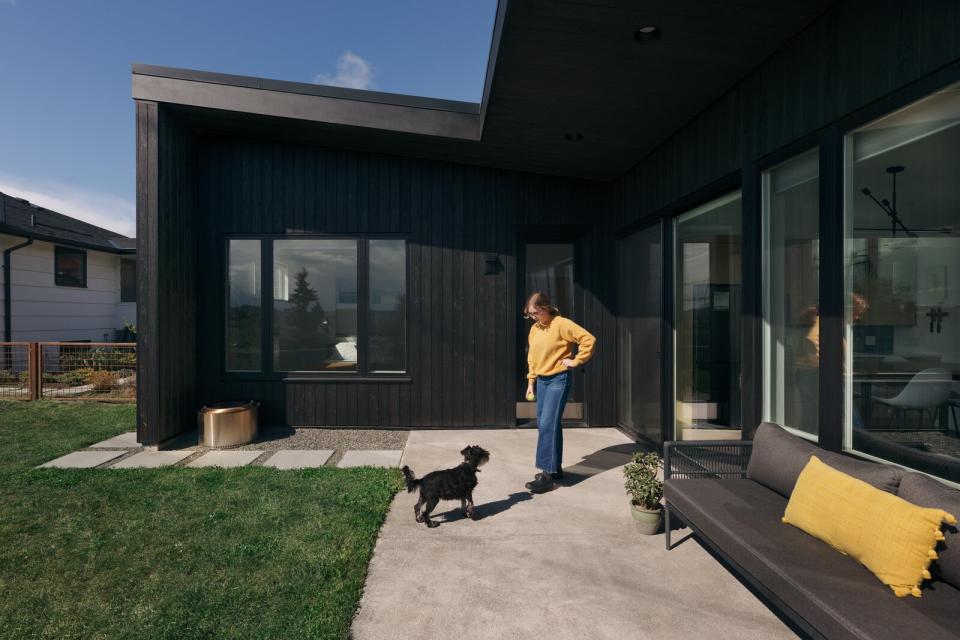 A Seattle couple built their own backyard house with a city-sponsored design—and then rented out their old home on the property to friends.