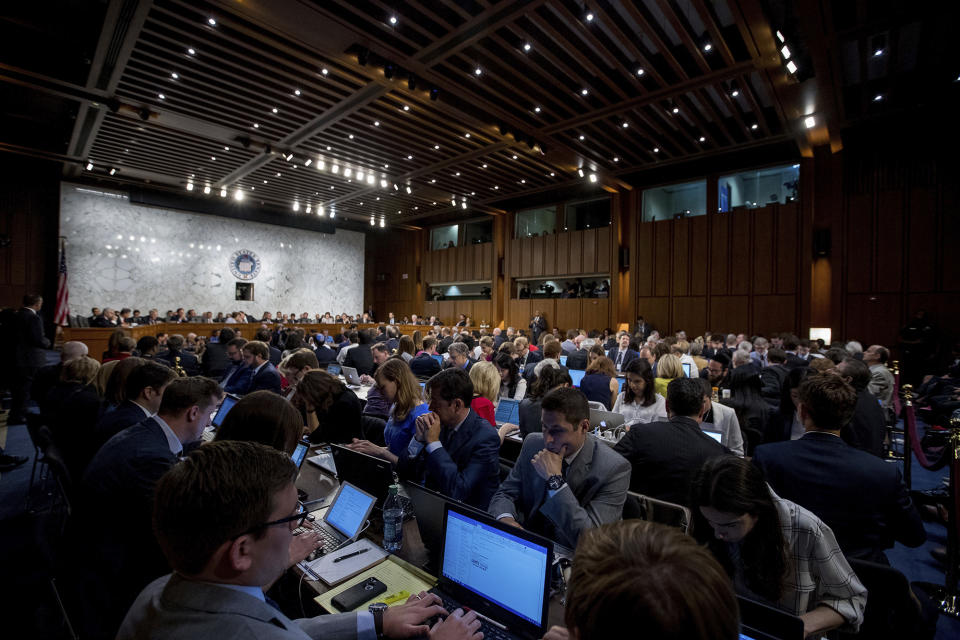 <p>Reporters pack the room where Former FBI Director James Comey testifies during a Senate Intelligence Committee hearing on Capitol Hill, Thursday, June 8, 2017, in Washington. (Photo: Andrew Harnik/AP) </p>