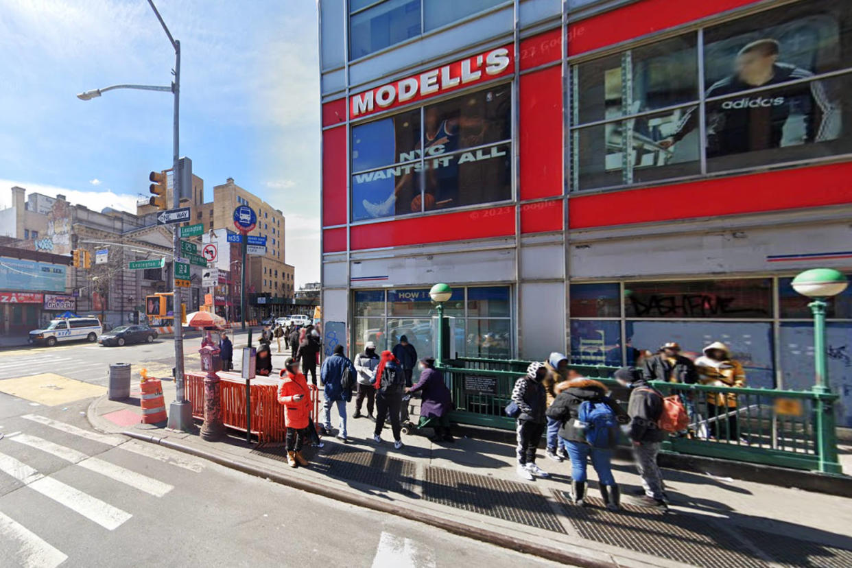 A screenshot from one of the exits of the subway station at 125th and Lexington. (Google Maps)