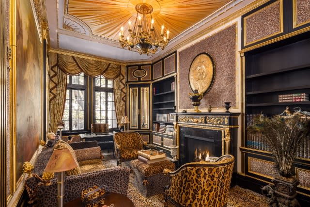 Ivana Trump’s New York City townhouse up for sale at $26.5 million.