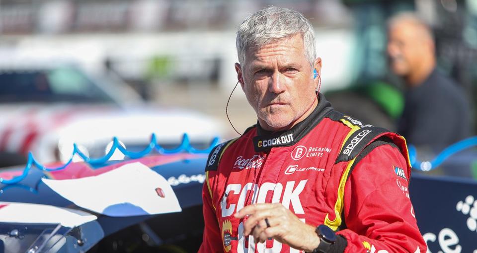 Bobby Labonte, driver of the No. 17 Pace-O-Matic Modified, during practice for the Virginia is for Racing Lovers 200 at Martinsville Speedway on Oct. 27, 2022. (Adam Fenwick/NASCAR)