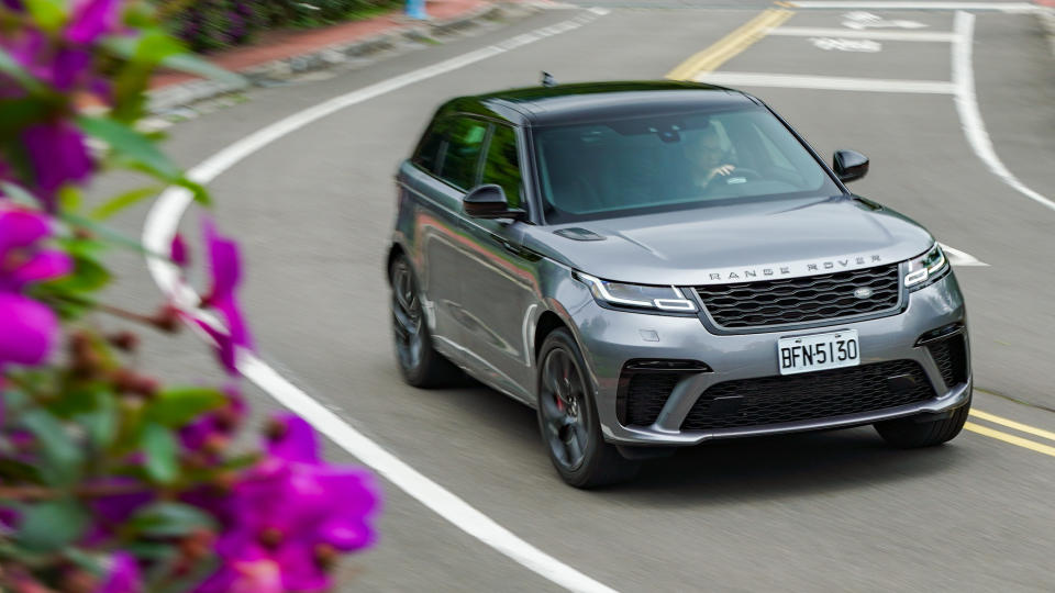 Range Rover Velar SVAutobiography Dynamic Edition。