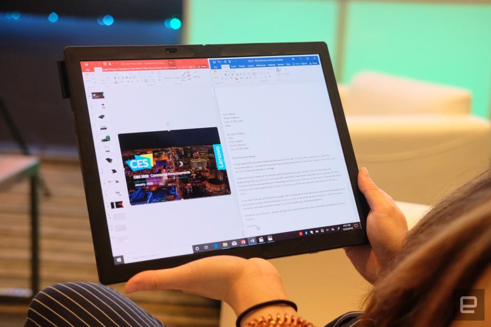 Lenovo ThinkPad X1 Fold hands-on at CES 2020