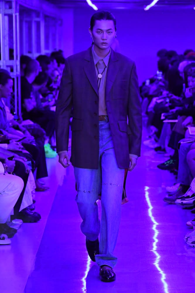 <cite class="credit">Photo: Courtesy of Seoul Fashion Week</cite>