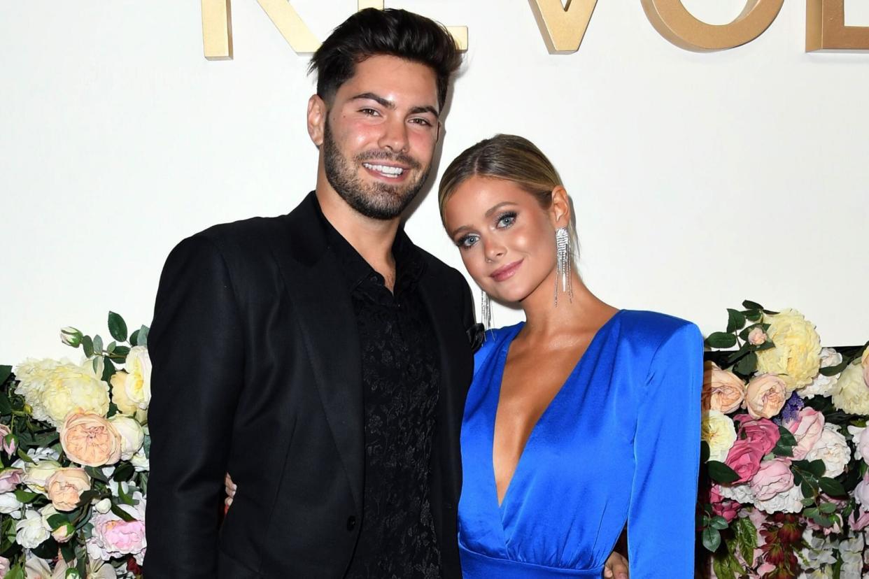 HOLLYWOOD, CALIFORNIA - NOVEMBER 15: (L-R) Dylan Barbour and Hannah Godwin attend the 3rd Annual #REVOLVEawards at Goya Studios on November 15, 2019 in Hollywood, California. (Photo by Jon Kopaloff/Getty Images,)