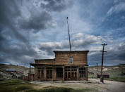 <p>In Bodie’s case, it’s amazing how well preserved it is, how unique it is to have a whole town in arrested decay, and how breathtaking the scenery is. (Photo: Matthew Christopher — Abandoned America/Caters News) </p>