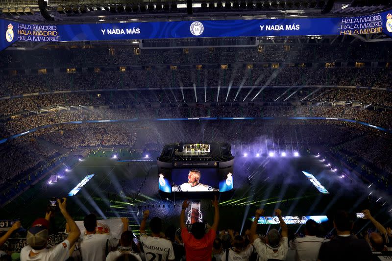 FOTO DE ARCHIVO. Vista general al interior del Estadio Santiago Bernabéu durante la celebración del Real Madrid tras haber ganado la Champions League, Estadio Santiago Bernabéu, Madrid, España