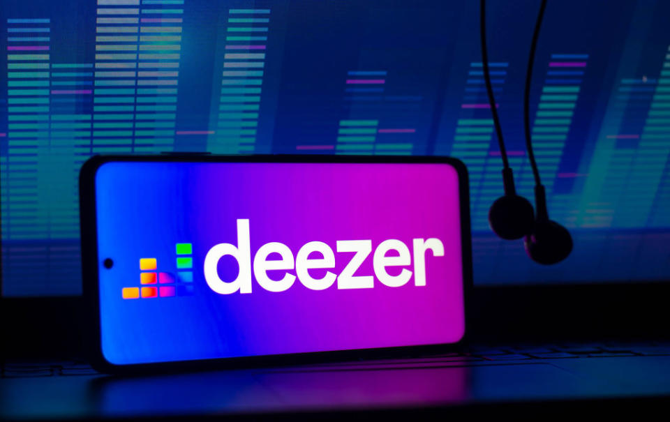 Deezer日前公布，開始利用AI來尋找Deepfake歌曲移除