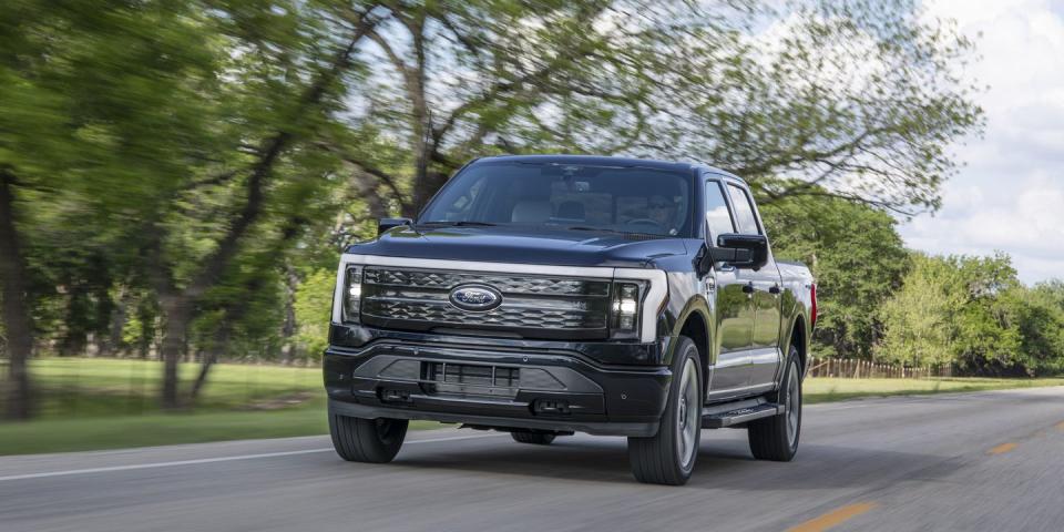 f 150 lightning platinum