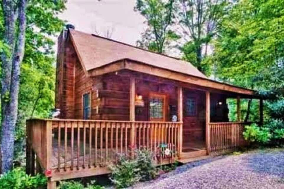 The Honeymoon Cabin