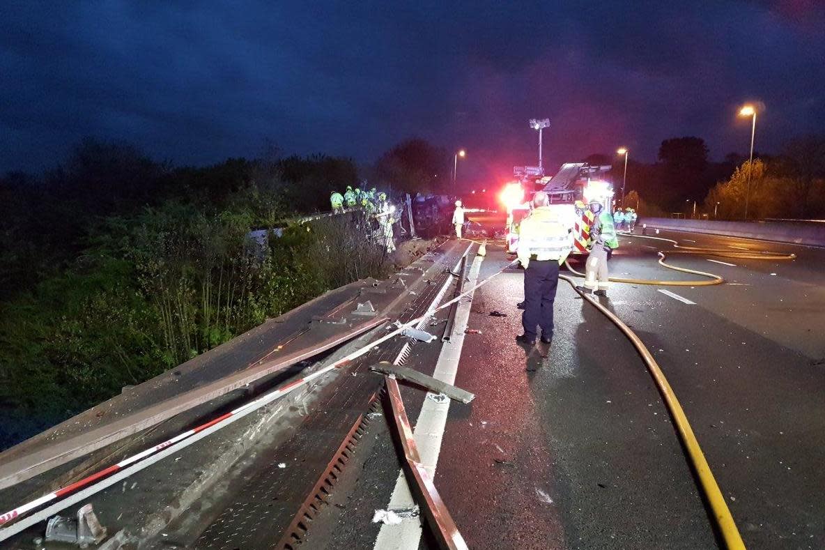 The aftermath of the blaze on the M25: Twitter/@roadpoliceBCH