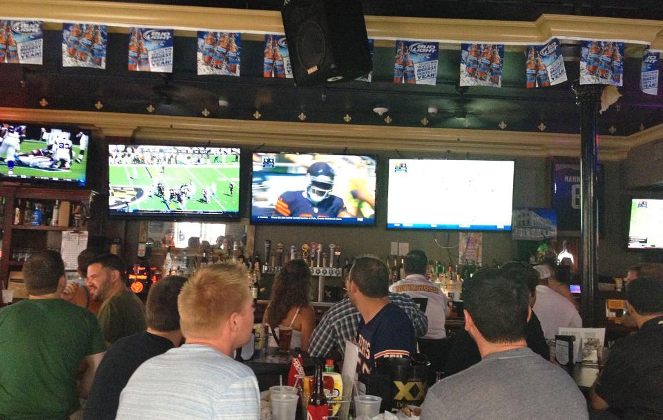 American Sports Saloon, New Orleans, Sports Bars