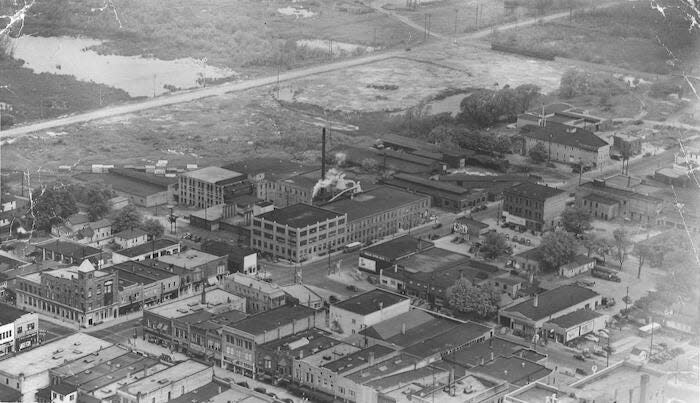 Padnos Iron and Metal in 1942