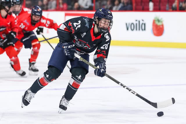 <p>Chris Tanouye/Freestyle Photography/Getty</p> Kendall Coyne-Schofield