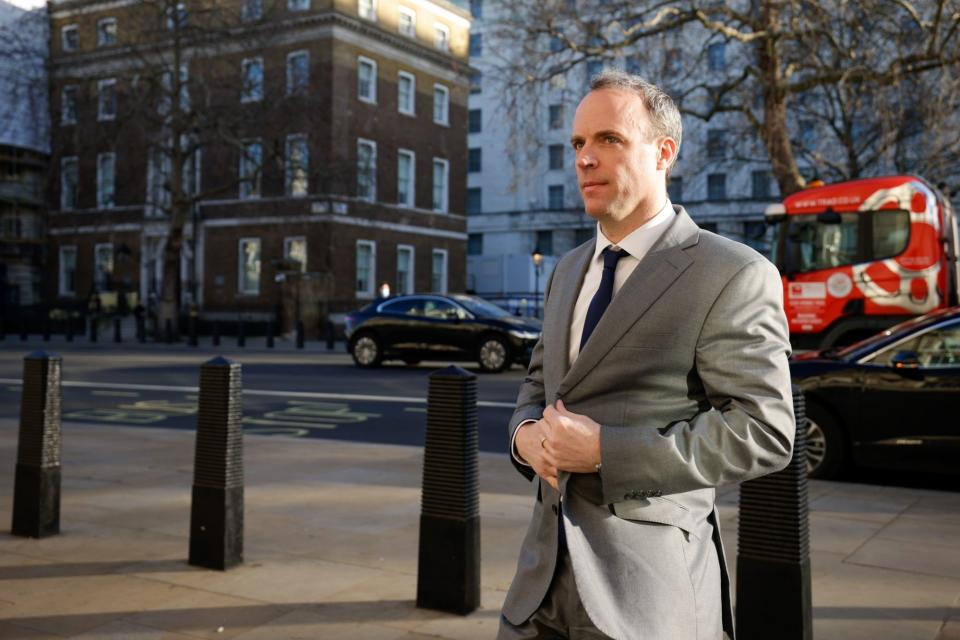 Uk Civil Service Chief Was Warned Of Raab Conduct Concerns