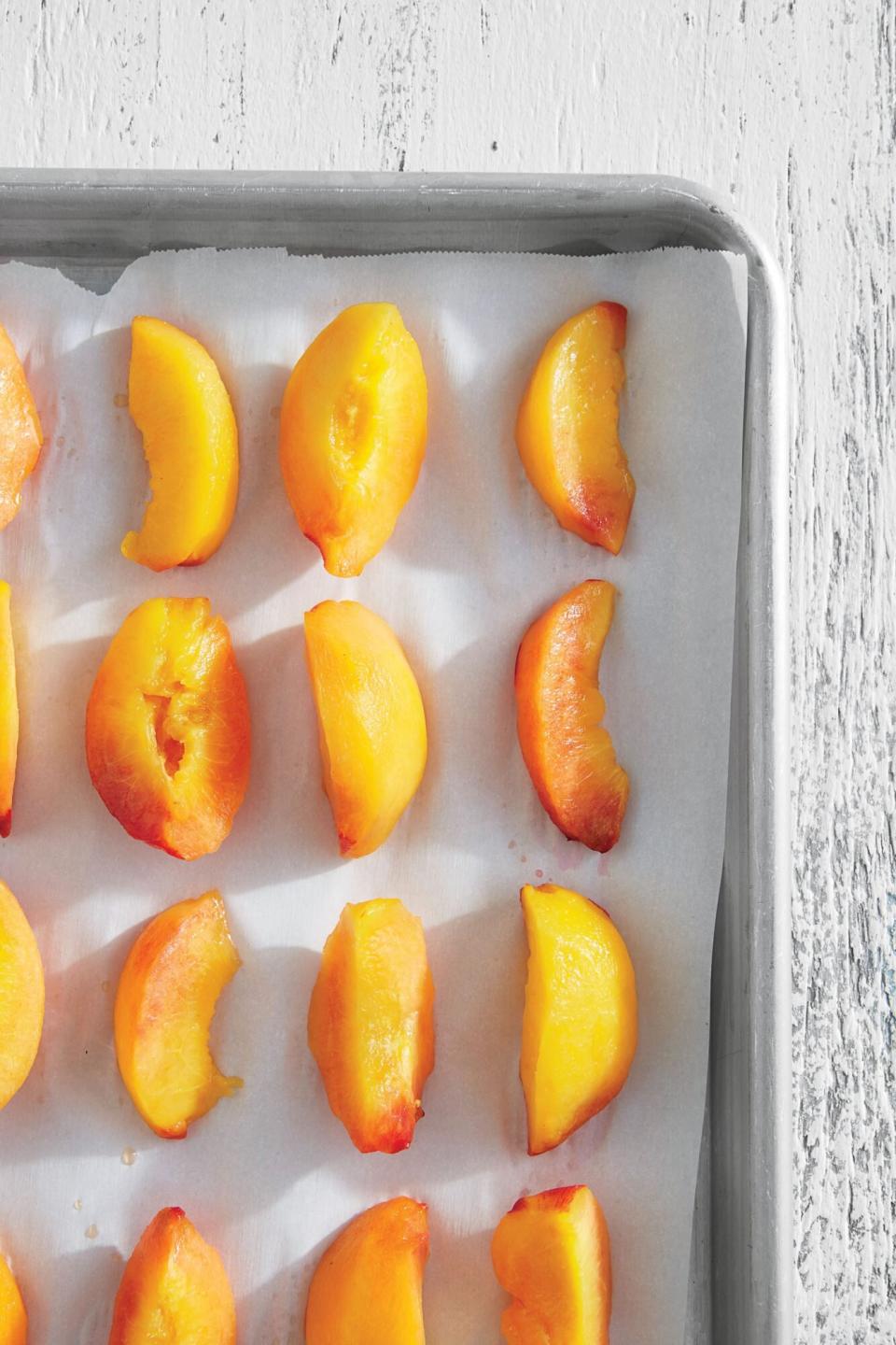 Baking Sheet Freezing Peaches