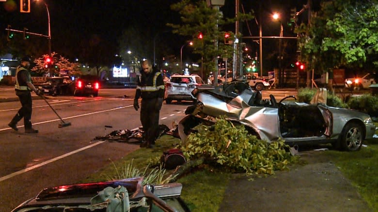 3 in hospital after multiple vehicle collision in Surrey