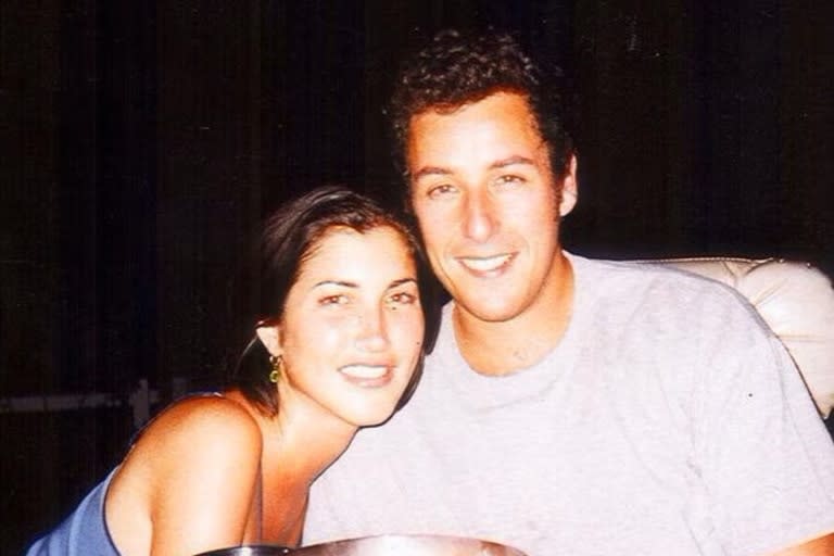 Adam Sandler junto a su esposa, Jackie, a quien conoció en sus inicios en el cine