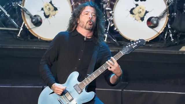 Dave Grohl Revealed on TV What 'Learn to Fly' Is Really About