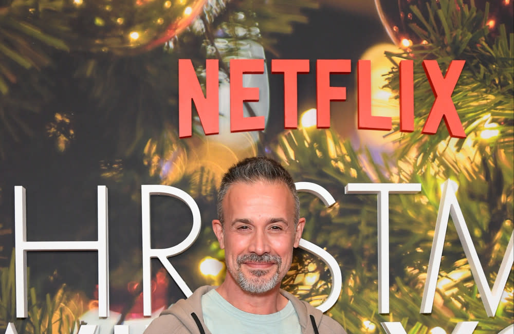 Freddie Prinze Jr. does not want anything for Christmas credit:Bang Showbiz