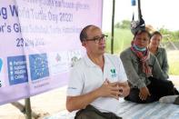 <p>Dans le Mékong au Cambodge, l'ONG américaine Wildlife Conservation Society (WCS) a coordonné la libération de 580 bébés tortues géantes asiatiques qui pourront atteindre 2 mètres à l'âge adulte et peser plus de 100 kilos.</p>