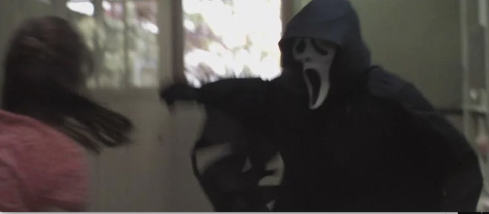 Screenshot from "Scream"