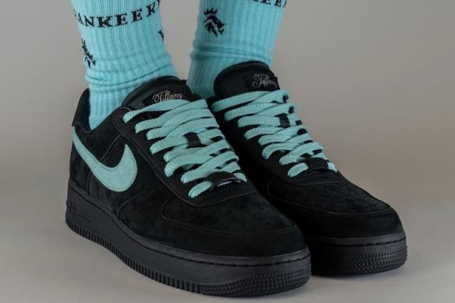 ✓REAL VS FAKE❌ The Nike Air Force 1 Low x Tiffany & Co. is one