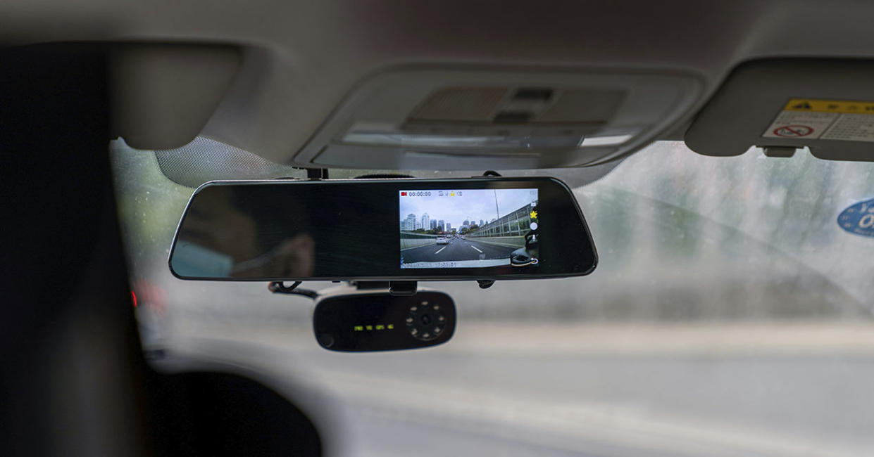 Las dash cams son cruciales en un choque o un atropello - Imagen: Xingye Jiang/Unsplash