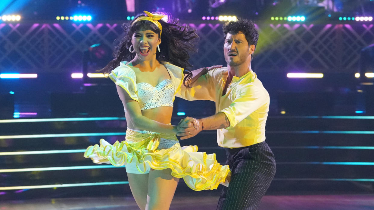  Xochitl Gomez and Val Chmerkovskiy in Dancing with the Stars Season 32 semifinals. 