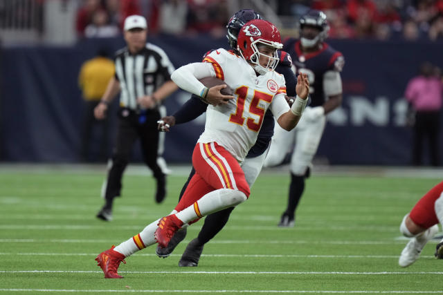 Houston, Texas, USA. 18th Dec, 2022. Kansas City Chiefs linebacker Willie  Gay (50) reacts after a fumble recovery during the overtime period between  the Houston Texans and the Kansas City Chiefs at