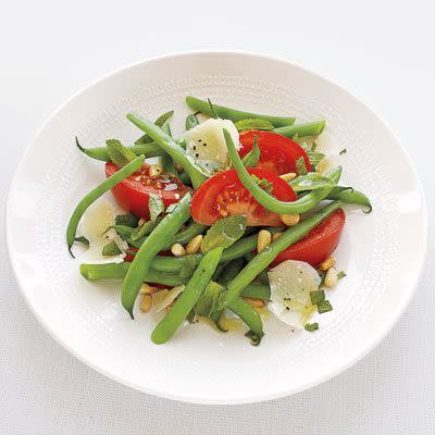 Green Beans with Tomatoes, Mint, and Toasted Pine Nuts