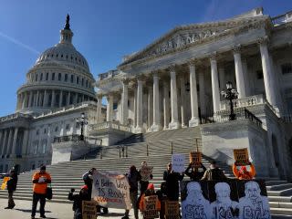 Impeachment trial. Protestors demand senators see all the evidence.