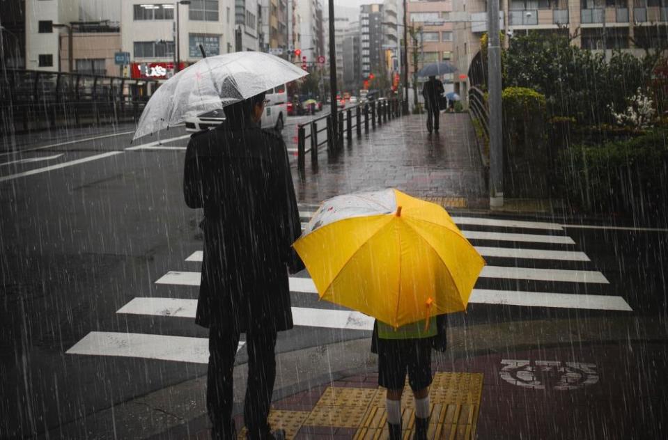 雨下不停，很煩躁？醫曝：冬雨對身心健康影響大 推「4點」預防 