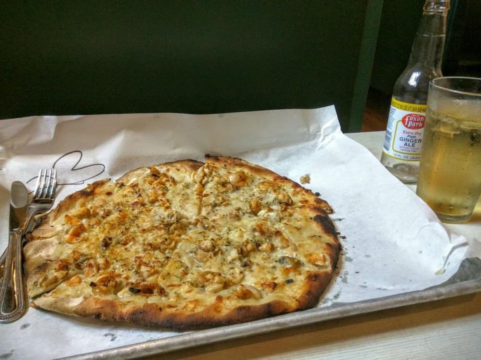 #3 Frank Pepe Pizzeria Napoletana (New Haven, Connecticut)