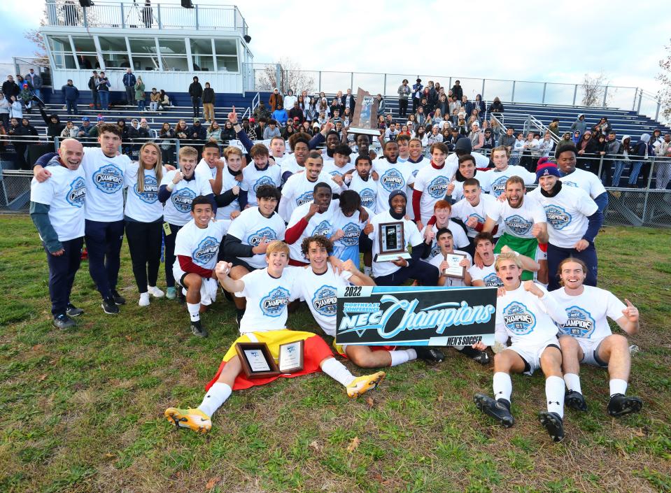 FDU soccer celebrates the Northeast Conference title