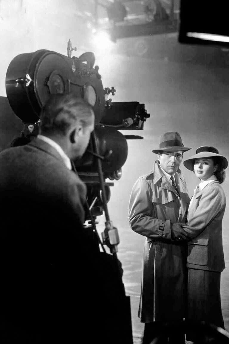 El rodaje de la memorable escena final de Casablanca (1942) con Humphrey Bogart e Ingrid Bergman