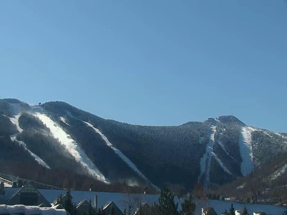 Killington's Mountain View Cam 11/2/23 at 11:45AM ET.<p>Killington Resort</p>