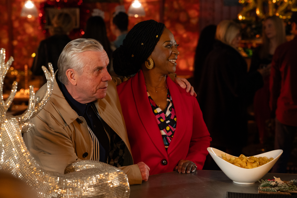 jack osborne and pearl anderson in hollyoaks