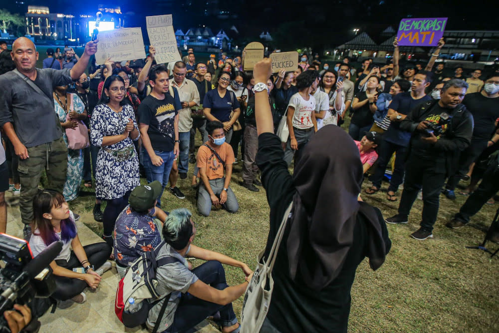 Protesters gather at Dataran Merdeka during a protest against Bersatu president Tan Sri Muhyiddin Yassin on February 29, 2020. — Picture by Hari Anggara