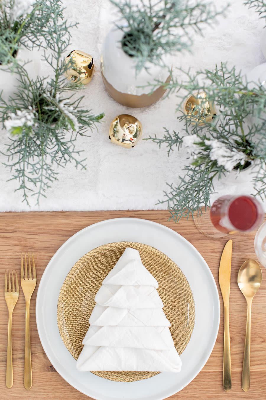 Christmas Tree Napkin Folding Idea