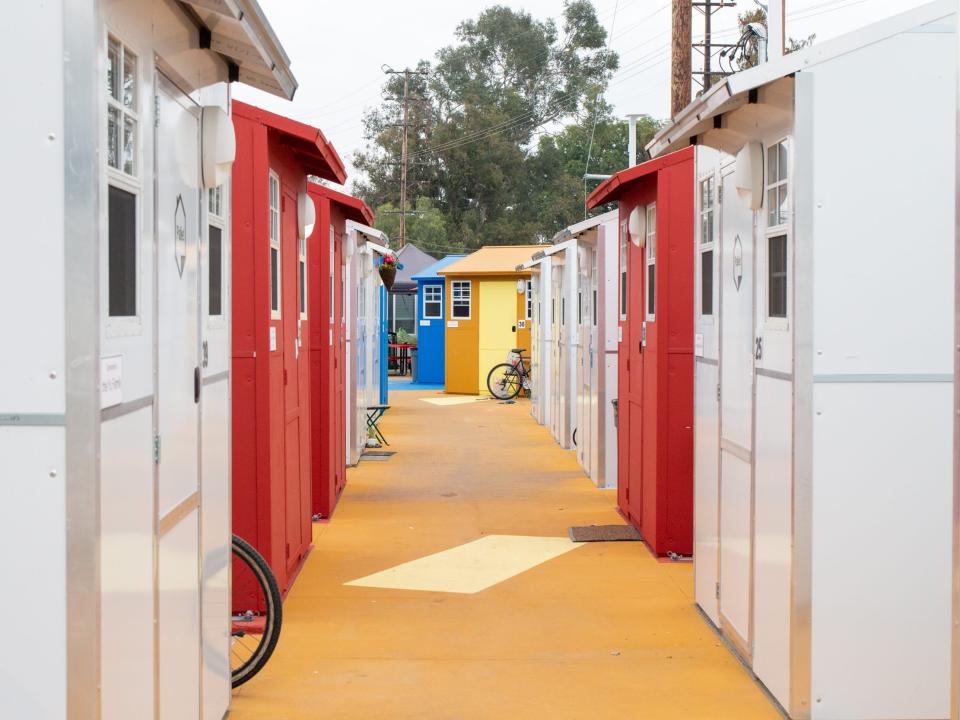 Chandler Street Tiny Home Village homeless pallet los angeles