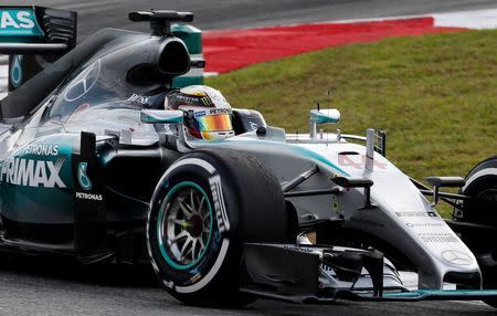 Formula One - F1 - Malaysian Grand Prix 2015 - Sepang International Circuit, Kuala Lumpur, Malaysia - 28/3/15 Mercedes' Lewis Hamilton in action during qualifying Reuters / Olivia Harris