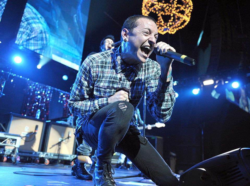 <p>Chester Bennington of Dead By Sunrise performs during the KROQ Almost Acoustic Christmas at Gibson Amphitheatre on December 12, 2009 in Universal City, California. (Photo by John Shearer/WireImage) </p>