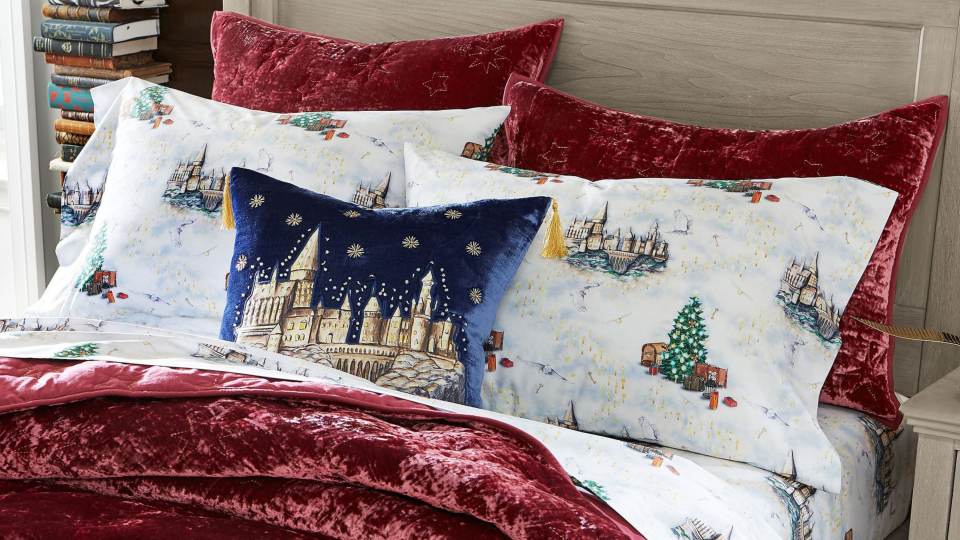 Harry Potter meets the holidays in a sheet set from Pottery Barn Teen.