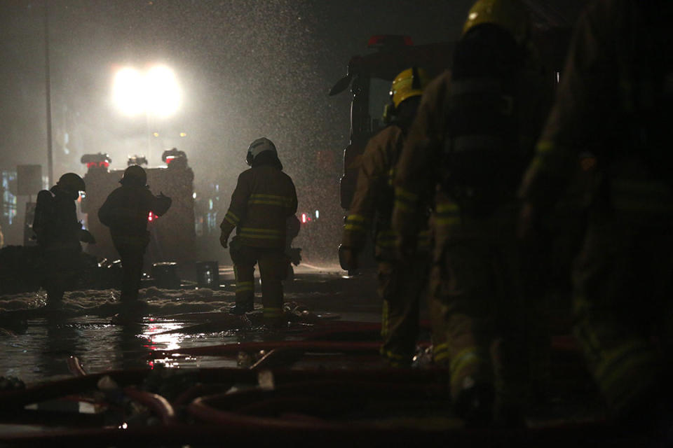 淘大工業村第1座的時昌迷你倉發生的四級火警，先後造成2名消防員殉職。