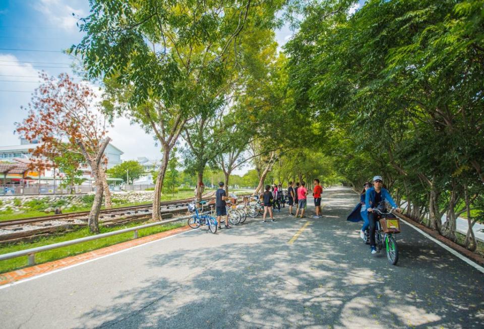 東豐自行車綠廊長12公里，距離大湖開車約45分鐘路程，也可列入一日遊的選擇。圖：翻攝自台中觀光旅遊網